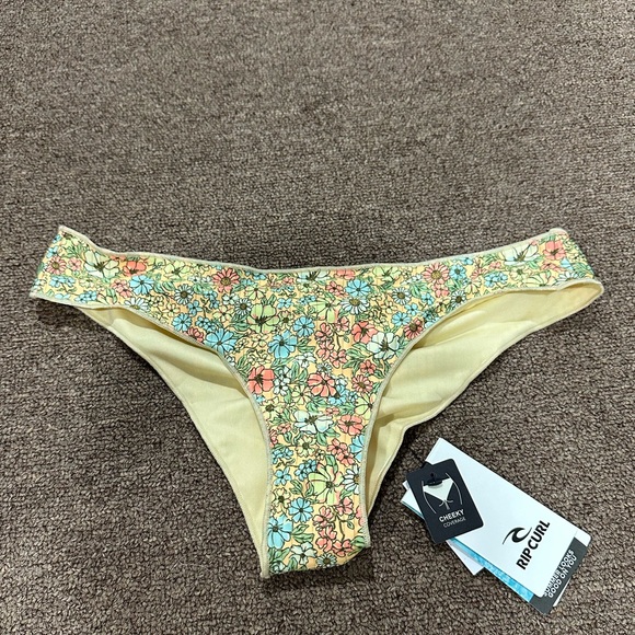 RIP CURL BIKINI SET - Picture 10 of 13